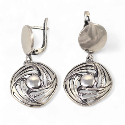 Silver earring Nr: 1095