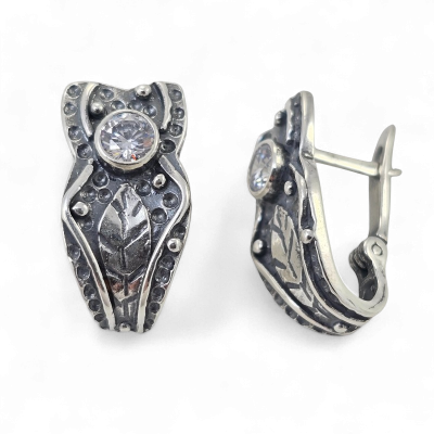 Silver earrings No. 1025