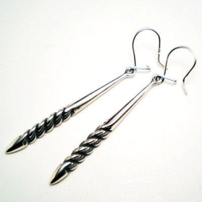 Silver earring Nr. 18