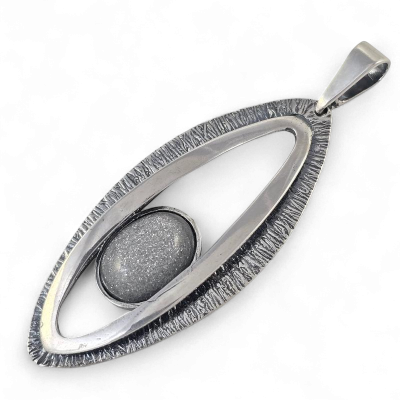 Silver pendant No. 1047